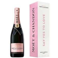 Moet & Chandon rose Say yes to love